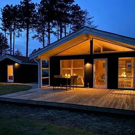 Holiday home Summer With Sea View By Begtrupvig Knebel